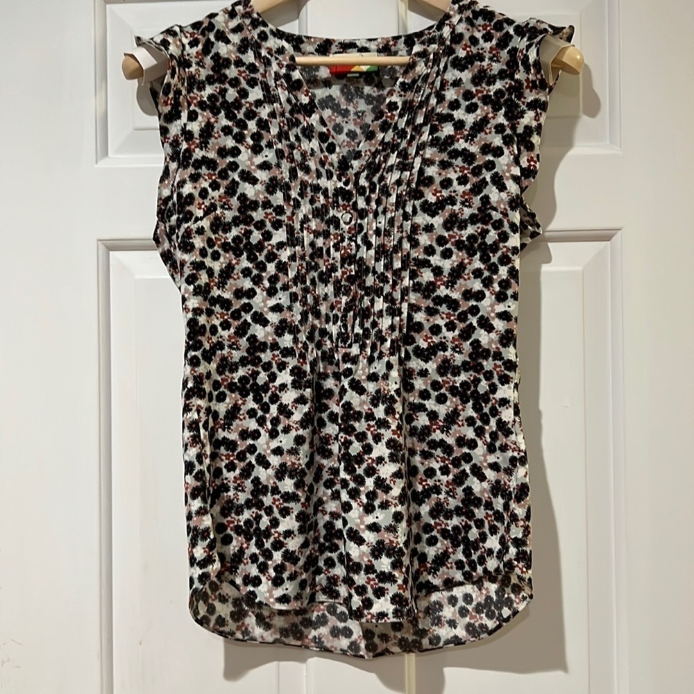 Fervor flowered top.